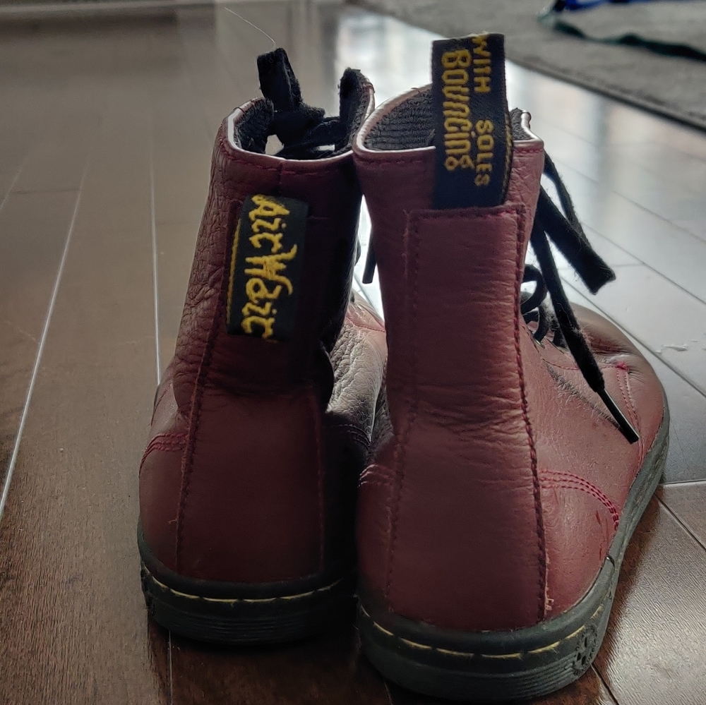 Dr Martens - Picture 3 of 5